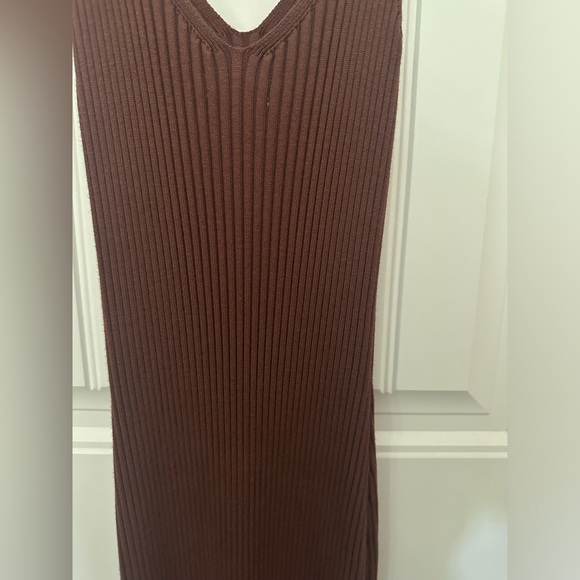 Abercrombie & Fitch Chocolate Brown Knit Midi Dress - Picture 8 of 9